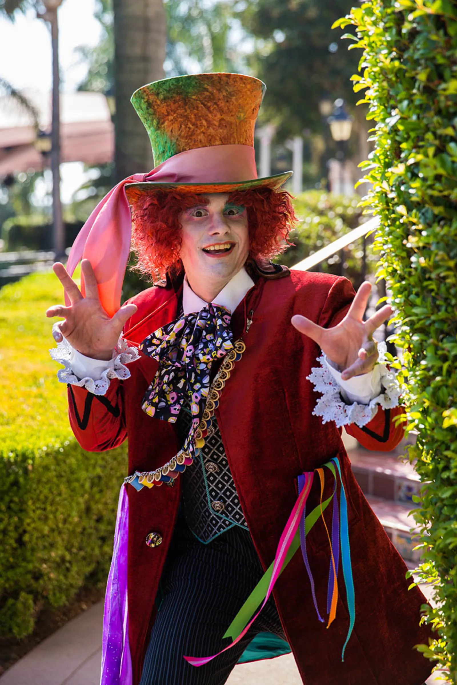 Mad Scientist – Looking Glass party character in Los Angeles
