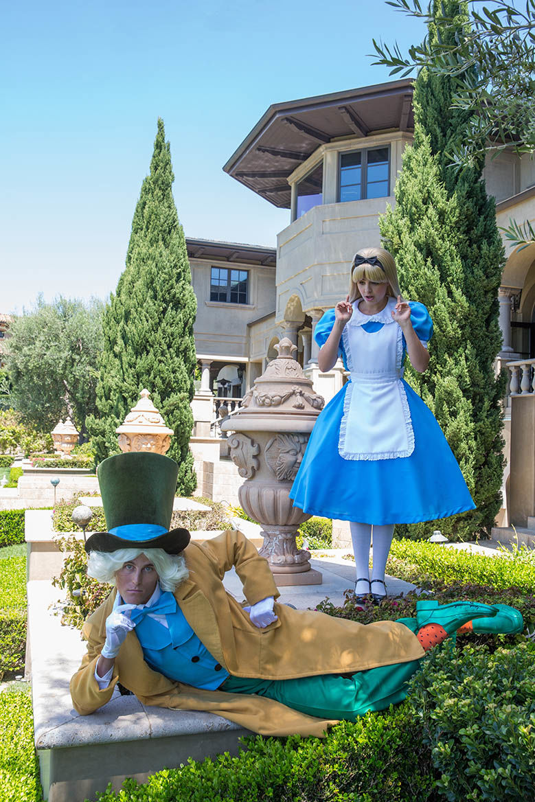 best alice and mad hatter party character for kids in los angeles